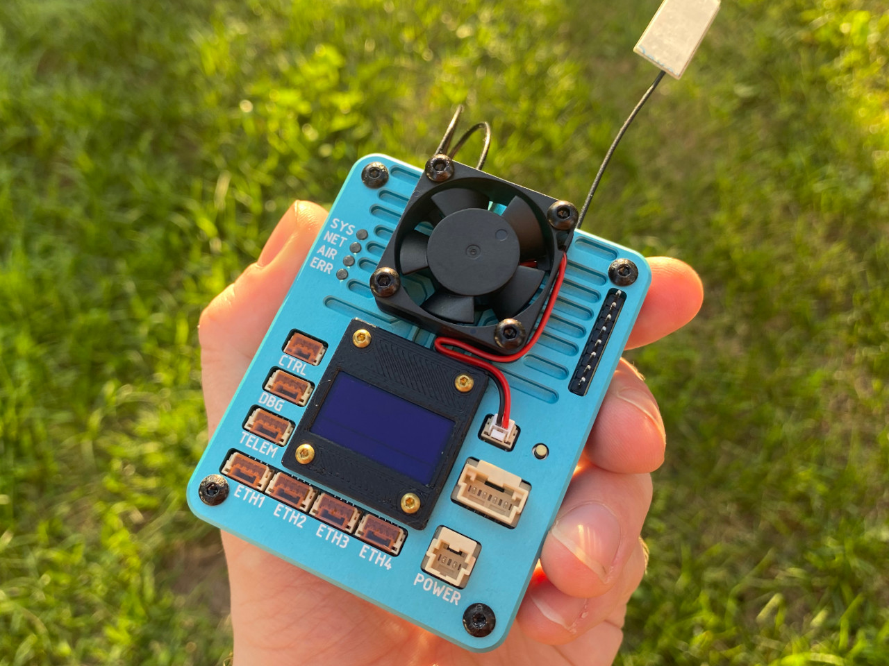 Jamming-Resilient UAV System